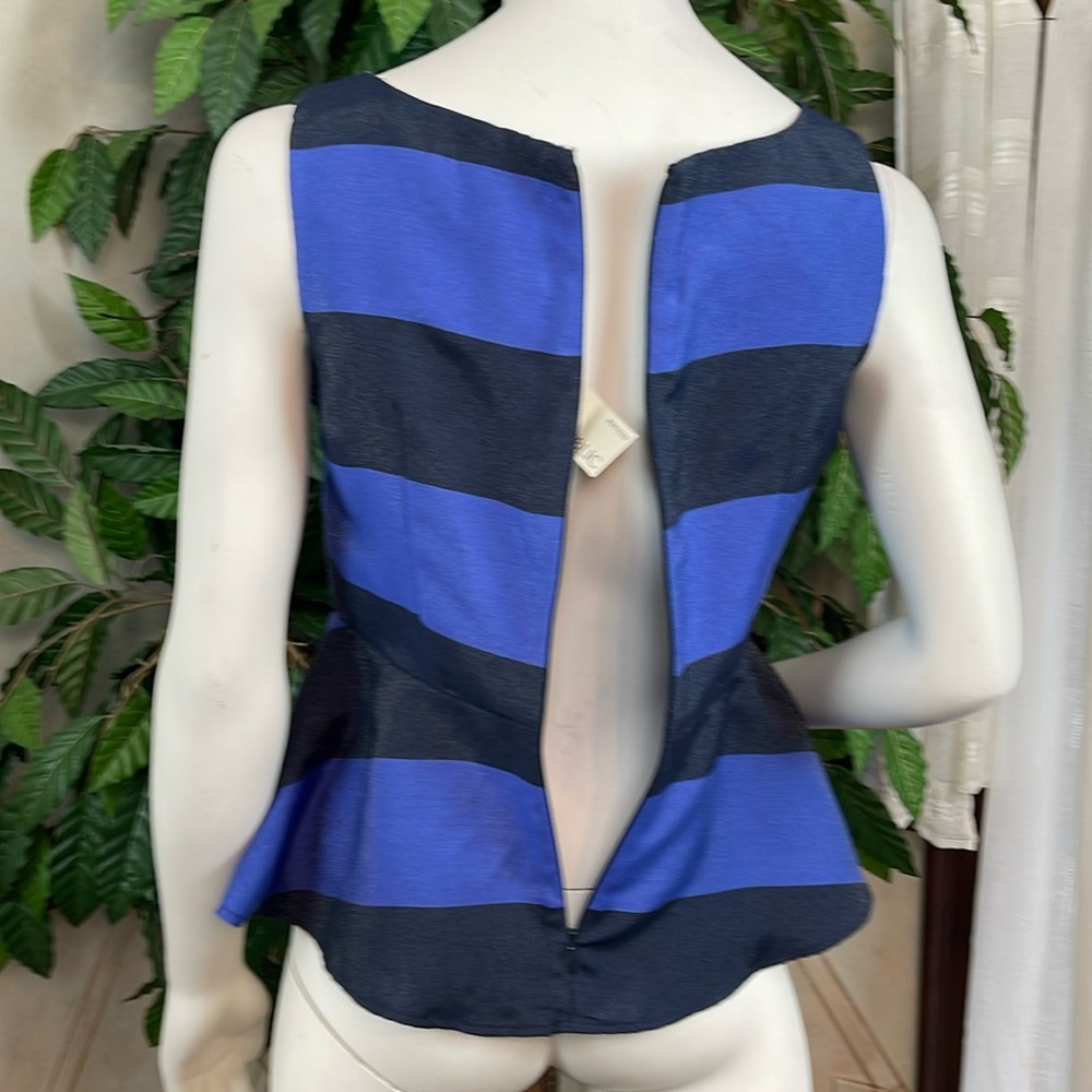 BANANA REPUBLIC STRIPED PEPLUM TOP - Picture 5 of 11